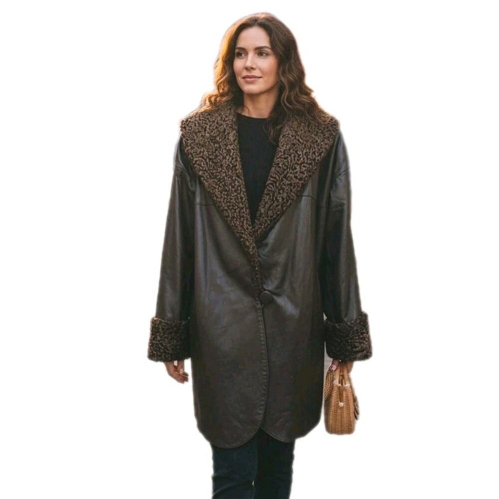Vintage Brown Persian Lamb Leather Coat Jacket Sz M Curly Fur Collar Fancy City